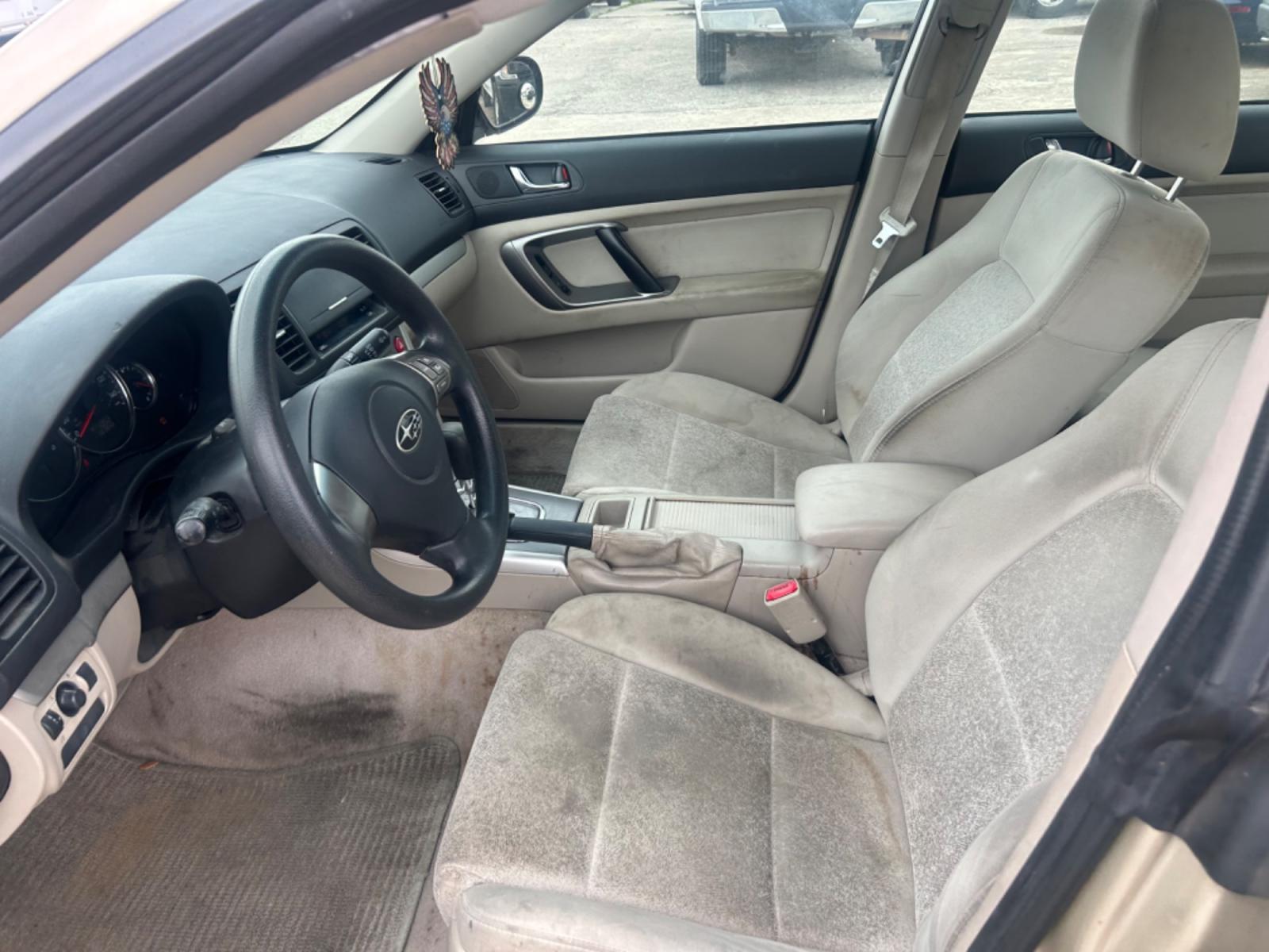 2008 Gold Subaru Legacy (4S3BL616987) , located at 1687 Business 35 S, New Braunfels, TX, 78130, (830) 625-7159, 29.655487, -98.051491 - Photo #10